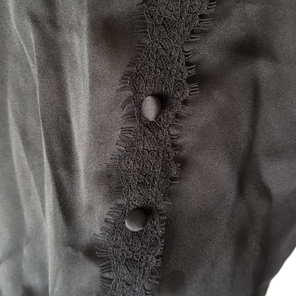 Nwt Forever 21 satin feel cami with eyelash lace - Picture 4 of 7